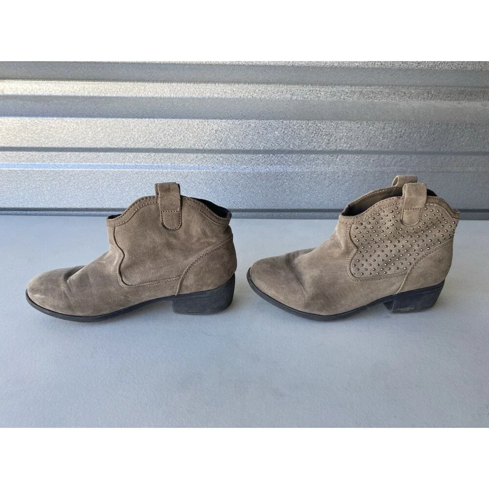 Justice Girls Western Ankle Boots Size 2 Taupe Suede Faux Studded Cowgirl Bootie